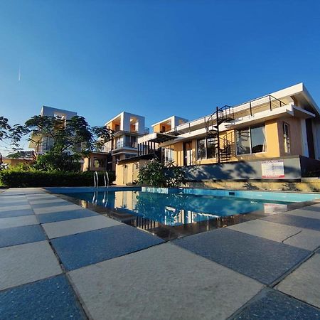 Royal Meadows Igatpuri 2Bhk Poolside Villa Экстерьер фото
